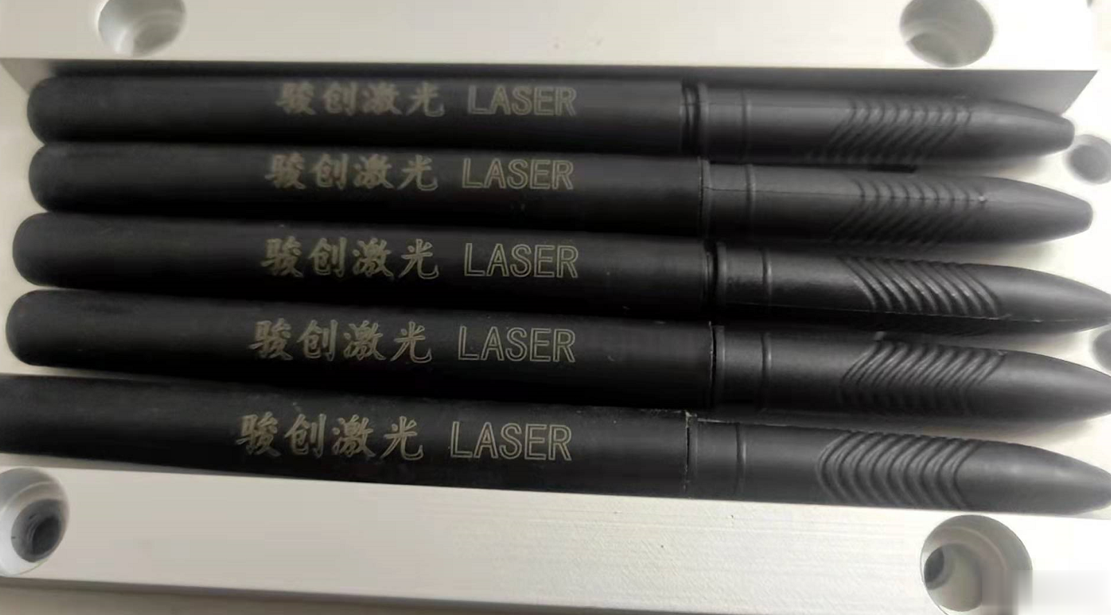 激光打標(biāo)機(jī)一次打多個(gè)標(biāo)教程(圖3)