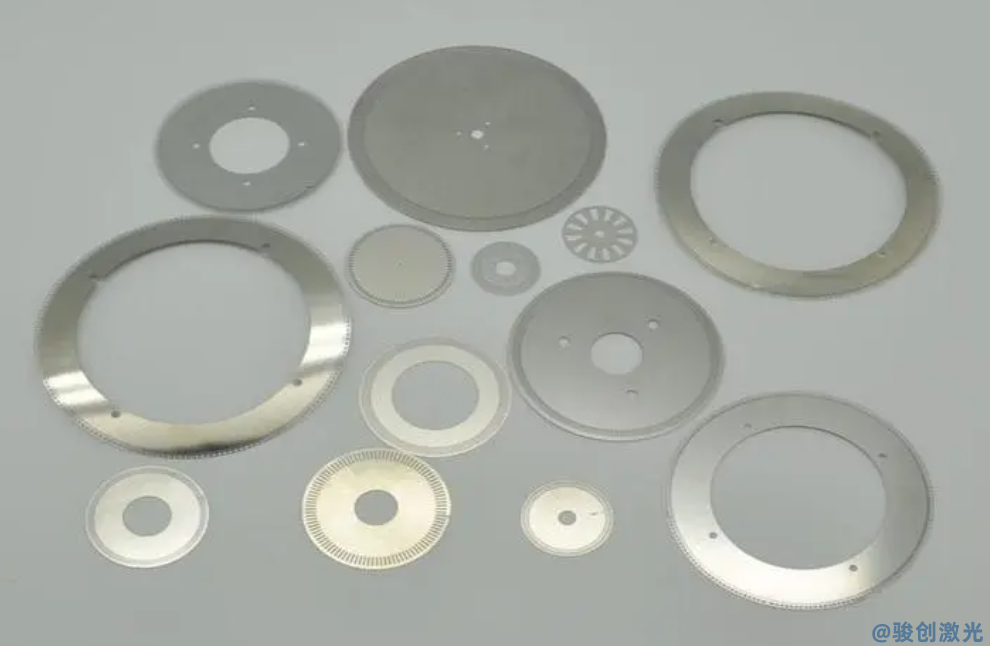 電工電氣廠用什么激光打標(biāo)機(jī)(圖2)