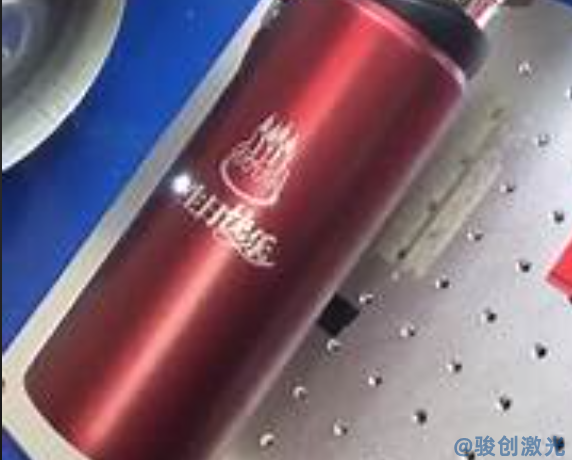水瓶用什么激光打標(biāo)機(jī)(圖3)
